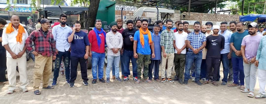 Rs 35 kg flour and Rs 60 kg milk out of reach of poor families: Begampura Tiger Force